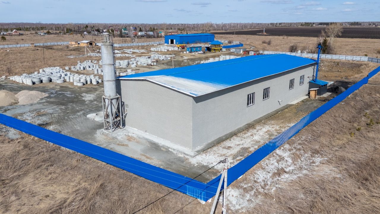 Новая Пpоизводcтвеннo-Складская База 2000 м2 с ЗУ 49985 м2 в п. Белоярский 55 км. от Екатеринбурга