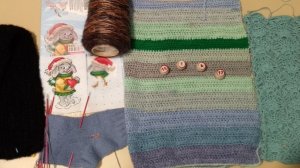 Вяжу, вышиваю, немножко играю.