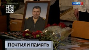 Донецкая школа №93 почтила память выпускников, открыв три «Парты Героев»