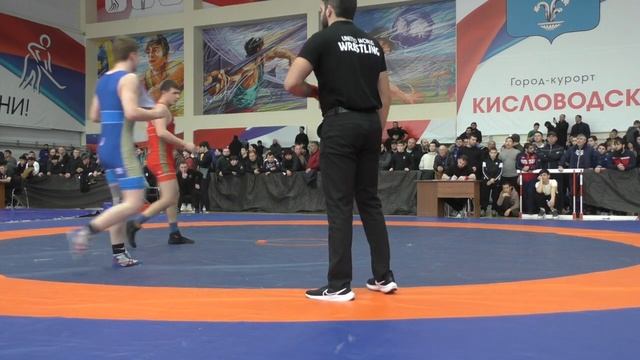 Фидар Санакоев (РСО-Алания) - Камиль Абдуллаев (Дагестан)