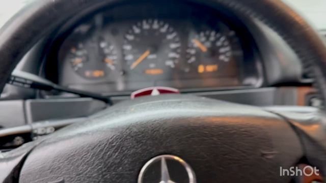 MERCEDES BENZ ML 320 3.2 литра АКПП 2001 год