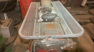 Печка в лесную избу из металлолома.