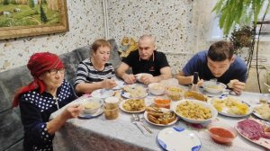 Продолжение 🎊🎊🎊 // провожаем детей// сало с чесноком //