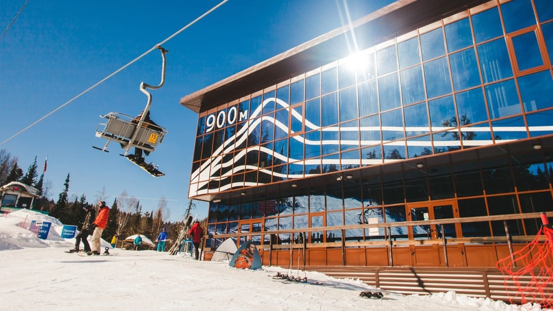 Покорение вершин на горных лыжах