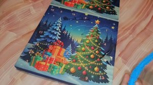 Адвент-календарь с подарками.