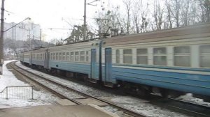 Зима 2010. Киевская электричка ЭР9М. Платформа Сырец.