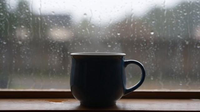 Чашка кофе ☕ на фоне должна