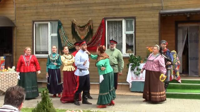 Из-за той горы...