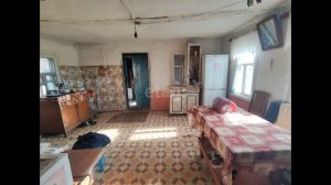 В г. Бирюч продается большой кирпичный дом. Тел.89100309077