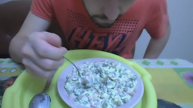 ОБЖОР САЛАТ ОЛИВЬЕ С АНТОНОВКОЙ