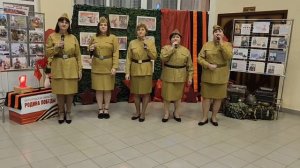Литературно музыкальная программа " Героев помним имена"