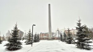 Сегодня в Ханты-Мансийске открыли стелу «Город трудовой доблести»