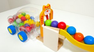 СТРОИМ ГОРКУ ДЛЯ ШАРИКОВ КАТАЕМ ЦВЕТНЫЕ ШАРИКИ АСМР ВИДЕО ДЛЯ ДЕТЕЙ ДЕТСКИЙ КАНАЛ ИГРАЛКИ-ЗАЛИПАЛКИ