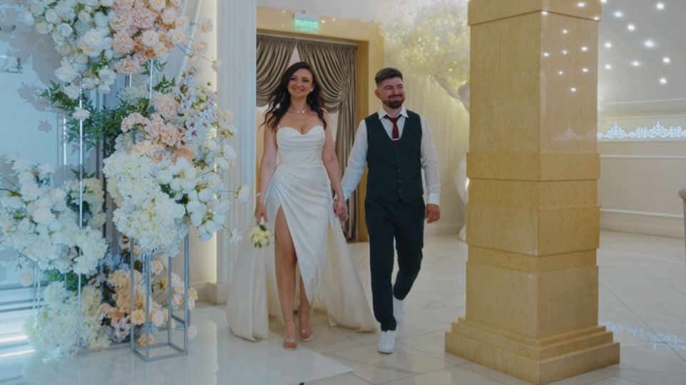 В стиле «Горько» - 65 минут