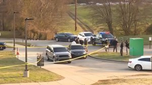 Один студент погиб и один пострадал при стрельбе возле университета