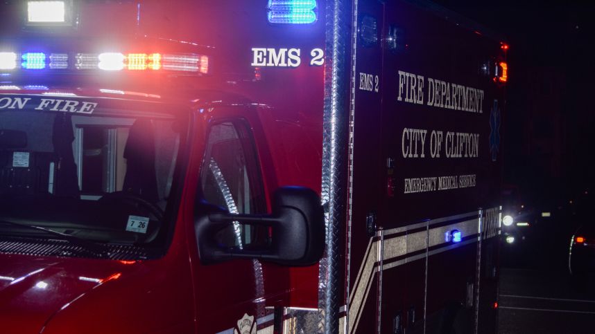 Во Флориде легкомоторный самолет совершил аварийную посадку на трассе