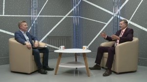 Говорит и показывает