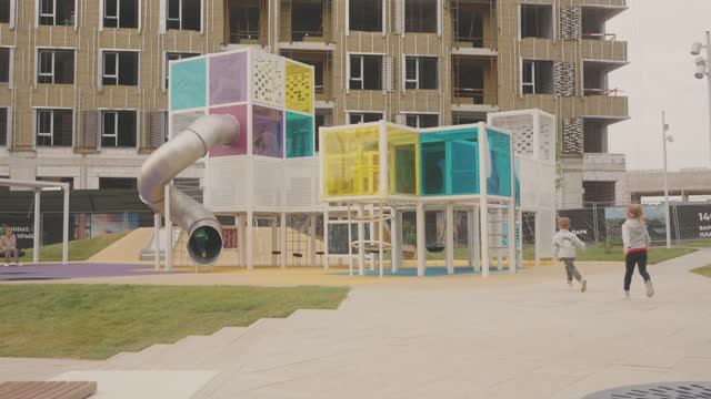 Игровой комплекс «Кубики» ЖК Алиа Астерус (Москва, Лётная ул., 95Б, ЖК Алиа Астерус)