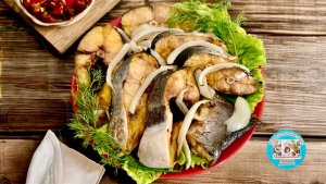 Рыбные стейки на луковой подушке🐟