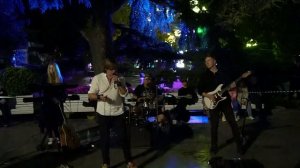 Ялта набережная.20.09.25 г Алексей Андриевский и группа Башмак Великана