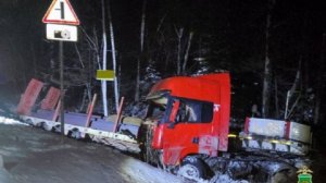 Водитель большегруза погиб в ДТП в ЕАО