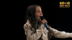 Еськова София  Песня Облака