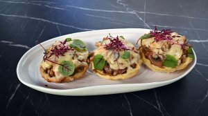 Корзиночки из картофеля с курицей