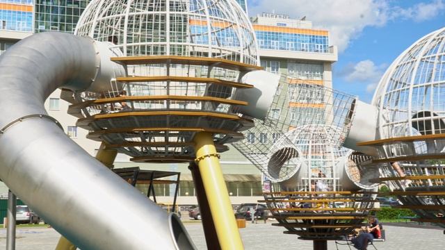 Игровой комплекс "Атомы", г. Обнинск (Калужская обл.)