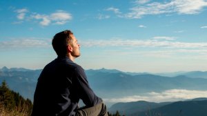 Часто мир теряет краски у любимых