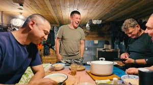 ПОХОД В ТАËЖНУЮ ИЗБУ \ А КТО ЭТО К НАМ ПРИЕХАЛ? \ ВЫ ЕГО ДОЛГО ЖДАЛИ