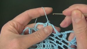 Салфетка " Ромашка ". Часть 4.