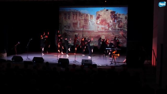 КОНЦЕРТ «СКВОЗЬ ПОКОЛЕНИЯ – ПАМЯТЬ БЕГУЩЕЙ СТРОКОЙ» (09.12.2025) смотреть онлайн