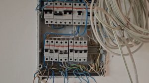 Дешёвая электрика. Переделка электрики в новостройке за горе мастерами. (1)