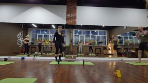 Свободный вес и немного висов. 10.12.25 тренировка с Любовью Жуковской