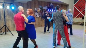 6 декабря. Танцуем вальс....