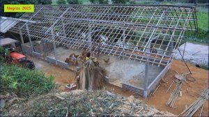 София 47. Продолжение постройки нового хозблока. Крыша.