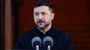 Захарова уличила Зеленского в стремлении провести выборы самого себя