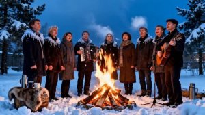 Праздничные частушки деревни зимой