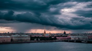 Штормовой ветер и аномальное тепло принес циклон «Брам» в Санкт-Петербург