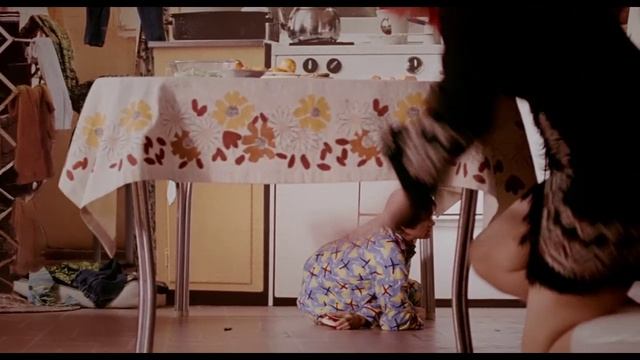 Никто на меня не смотрит (кф. Вечное сияние чистого разума)