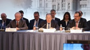 С.Лавров на «круглом столе» на тему «Украинский кризис. Дипломатия и перспективы урегулирования»