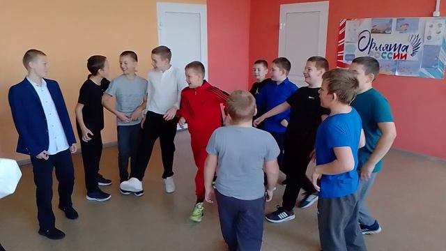 Осенний бал, 2025 год, 5 класс, дикотека смотреть онлайн