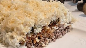 НЕЖНЫЙ САЛАТ С КУРИНОЙ ПЕЧЕНЬЮ-МОЙ ЛЮБИМЫЙ РЕЦЕПТ