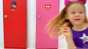 Папа придумывает как развлечь Настю и Еву