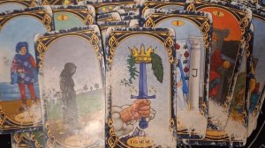 ТАРО РАСКЛАД\ О ЧЕМ ВАМ НУЖНО ЗНАТЬ?!