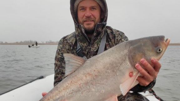 РЫБАЛКА В НЕПОГОДУ. РЫБА ЛЮБОЙ ЦЕНОЙ.