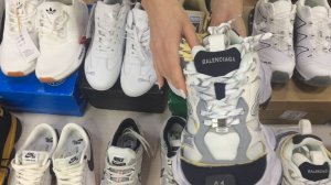 сти191. Кроссовки бренд новые