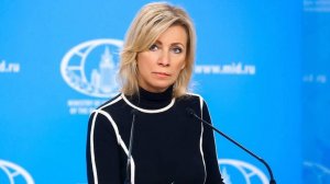 Захарова: Британия готовит общество к потерям на Украине