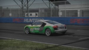 Need for Speed Shift Audi R8 Против Aston Martin V8.