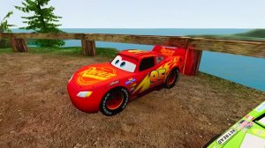 мультики для детей. молнию маквина и его друзей перевозят и кидают на пляж